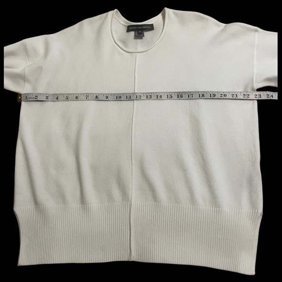 French Connection White Women's Sweater Rolled Finishes ~Worn Twice   size XS-SM - Picture 13 of 16
